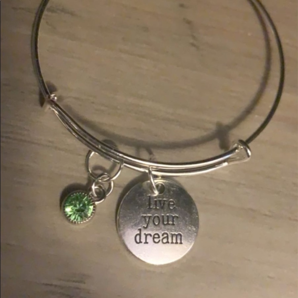Bracelet